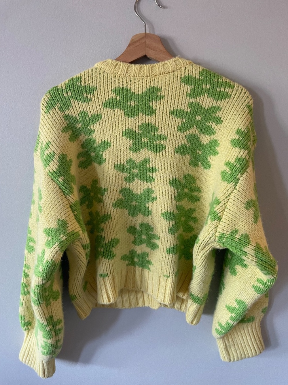 Zara Yellow and Green Thick Knit Floral Button Up Sweater, Size M - Picture 4 of 4